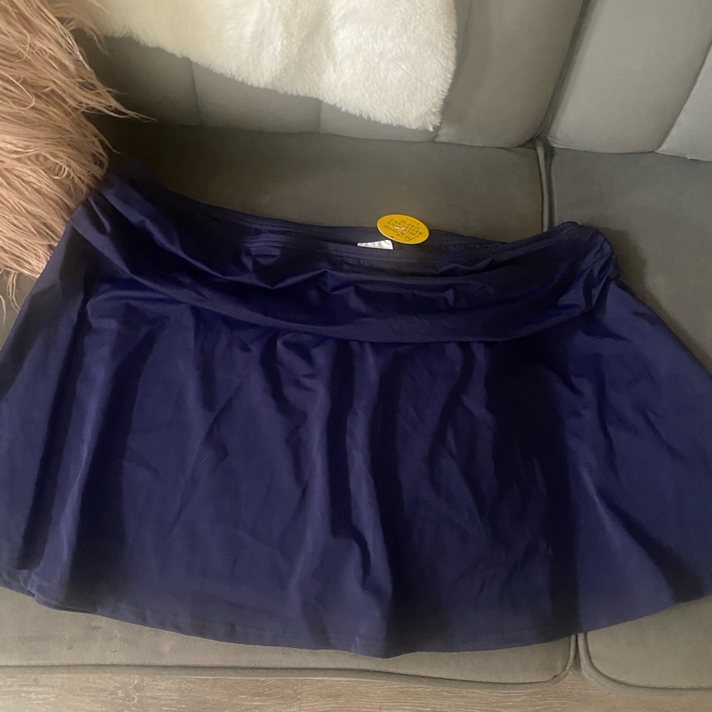 Navy blue swim skirt. NWT